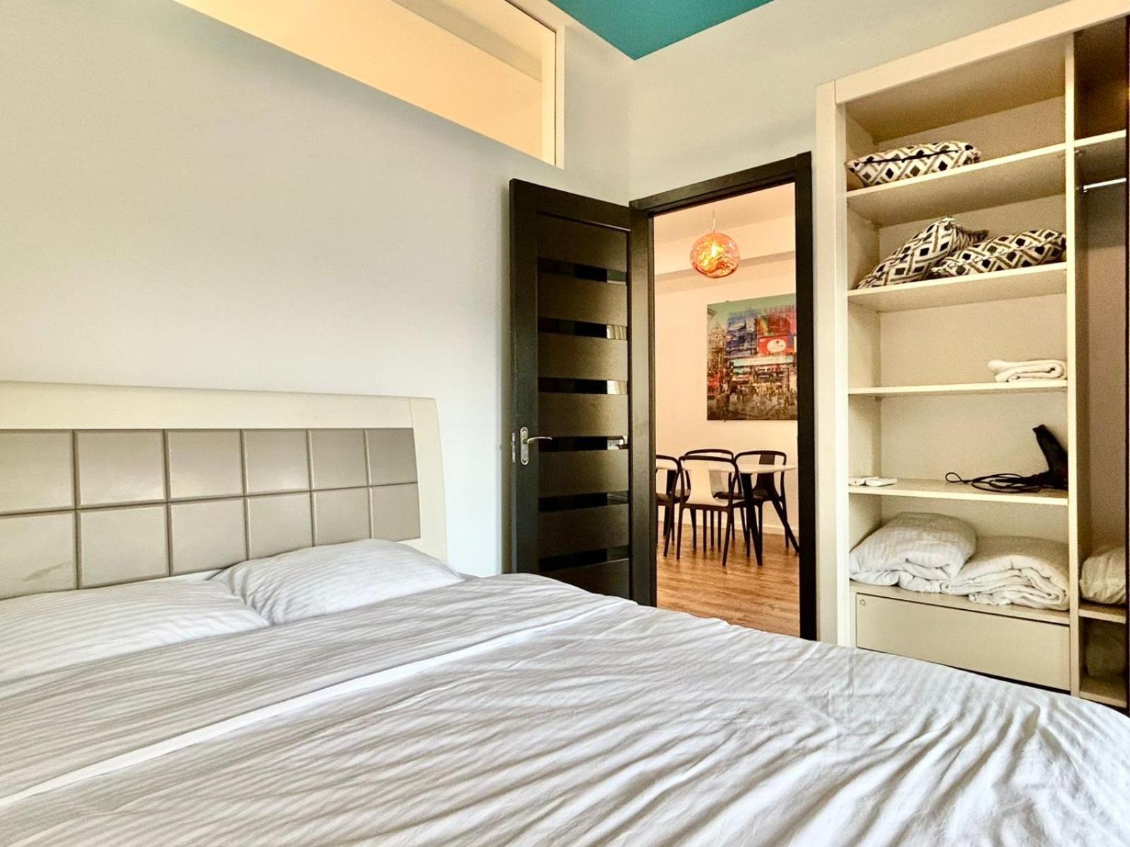 Апартаменты Center - Next To -2br