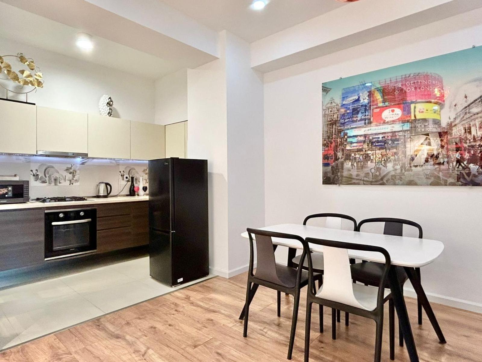 Апартаменты Center - Next To -2br Тбилиси
